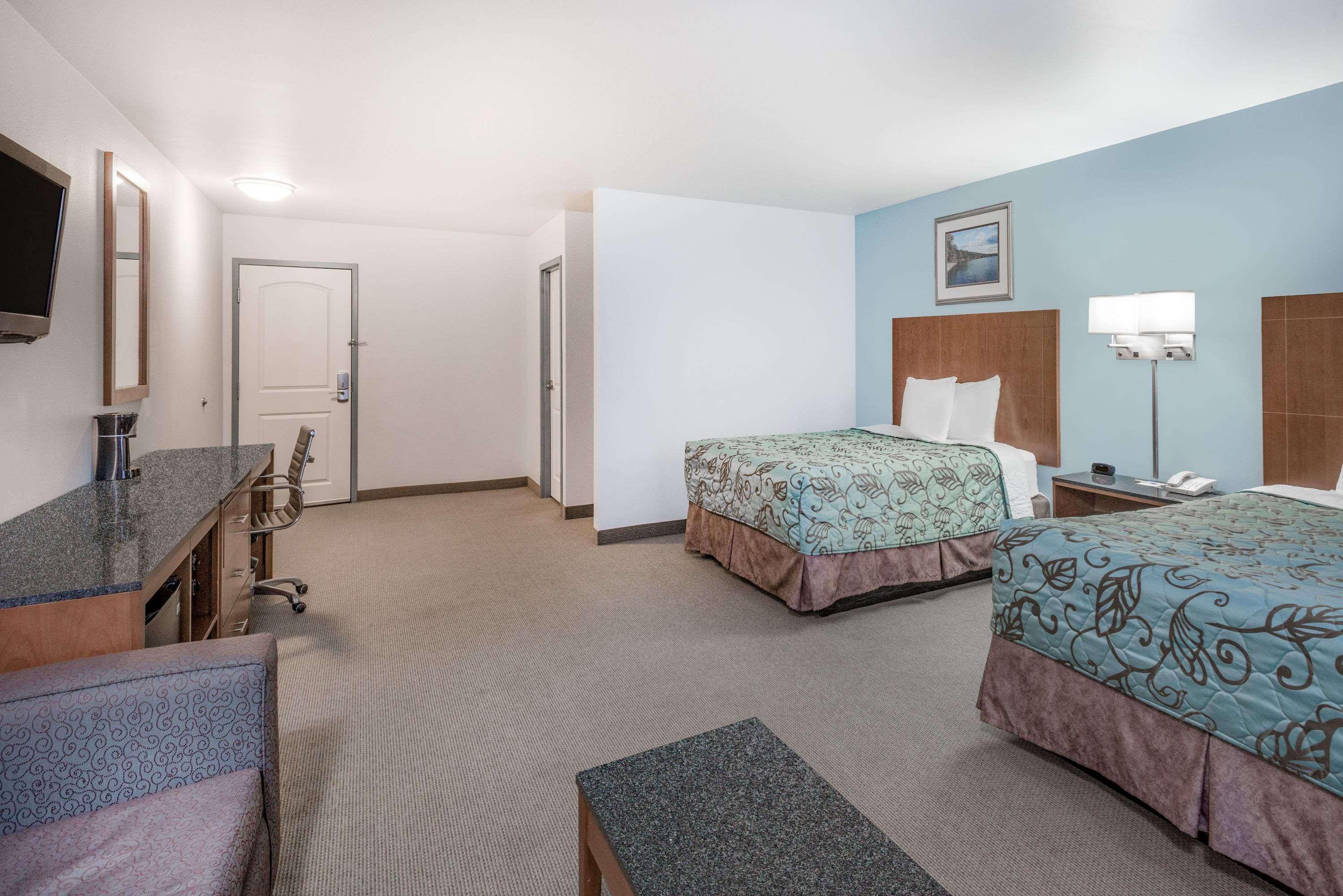 Days Inn By Wyndham Watertown Fort Drum Evans Mills Exterior foto
